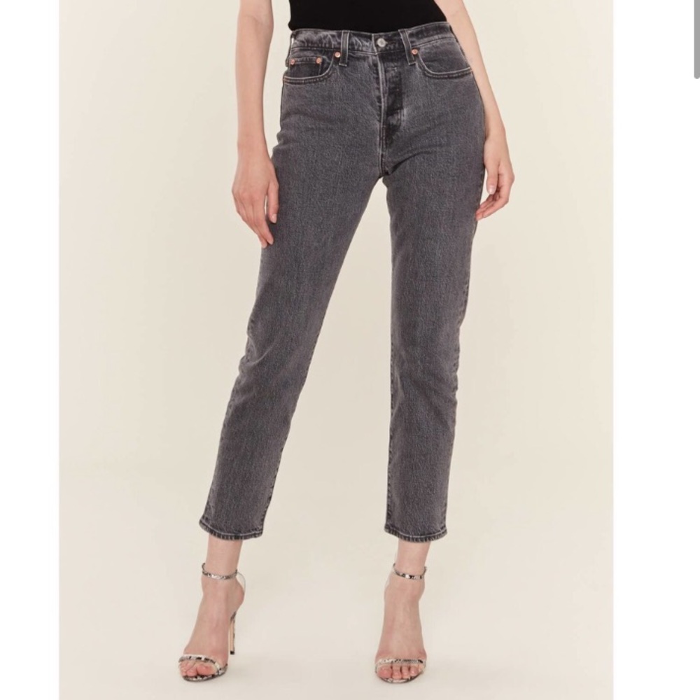 Levi’s Wedgie Straight Jeans Black Size 27